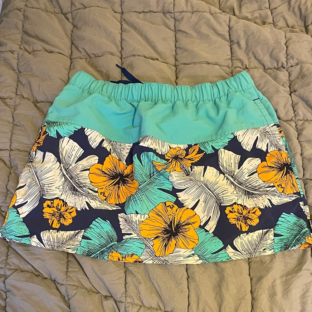 Patagonia Baggies Turquoise and Yellow Skirt